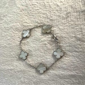 Clover Fashion Bracelet
